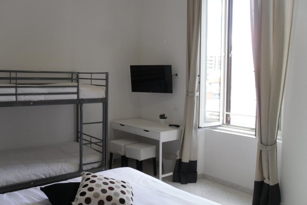 5 Rooms Affittacamere Civitavecchia Værelse billede