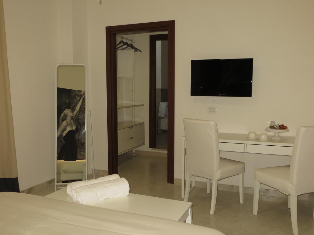 5 Rooms Affittacamere Civitavecchia Værelse billede