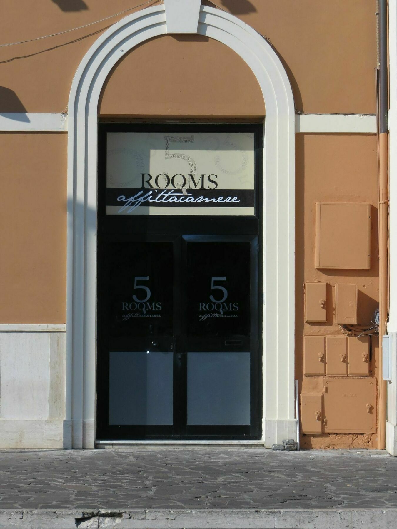 5 Rooms Affittacamere Civitavecchia Eksteriør billede
